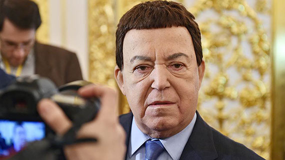 Певец и депутат Госдумы Иосиф Кобзон умер в Москве в возрасте 80 лет 