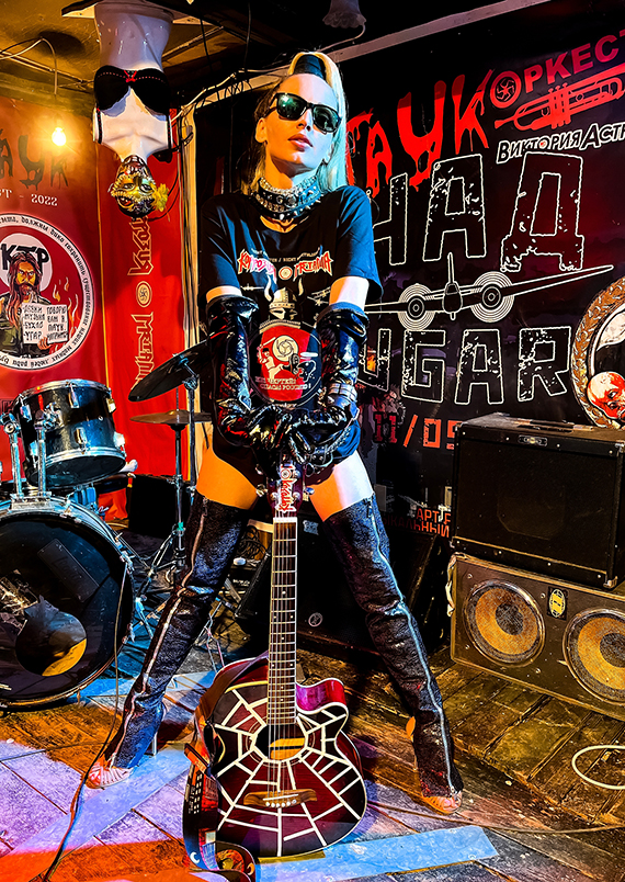 Бей Чертей - Спасай Россию! Вали Санта Клаус - Алибабу: Спасай Москву!