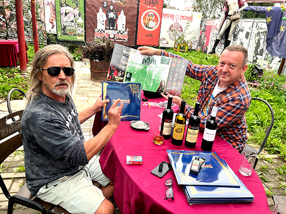 ПАУК дико обмыл, выход двойного винила «Легенды Русского Рока - КОРРОЗИЯ МЕТАЛЛА», куда вошли самые забойные хиты всех времён