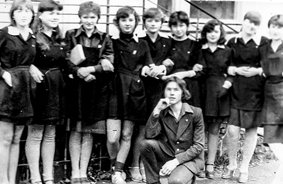 29 октября 1982г, в «День Комсомола» - ПАУКа арестовали в ГУМе