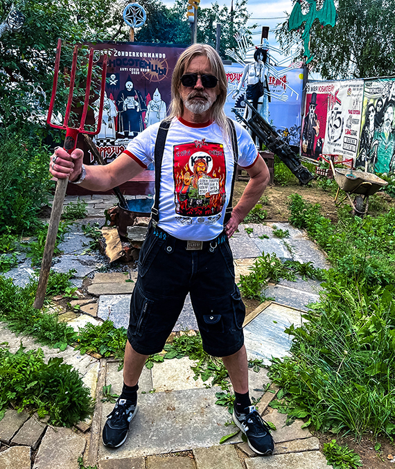 Футболка ПАУК - &laquo;DRACULA&raquo; 2026 = 3666р Вместе с Вампиром, попробуй кровь на вкус!