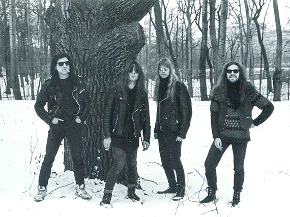 01 января 1992года. Запись альбома КОРРОЗИЯ МЕТАЛЛА &laquo;САДИЗМ&raquo;, начался с ацкого погрома ларьков кооператоров